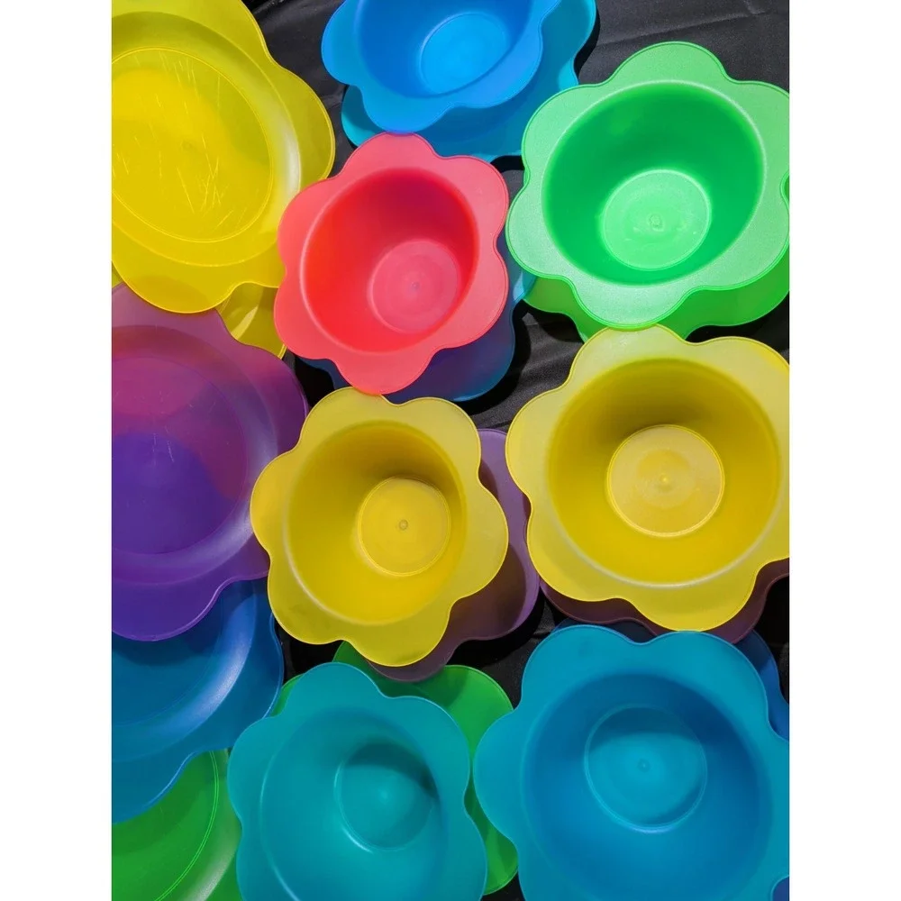 Vibrant VTG Y2K Lot Of 28 Colorful Bowls And Plate Flower Shaped Serving Sets